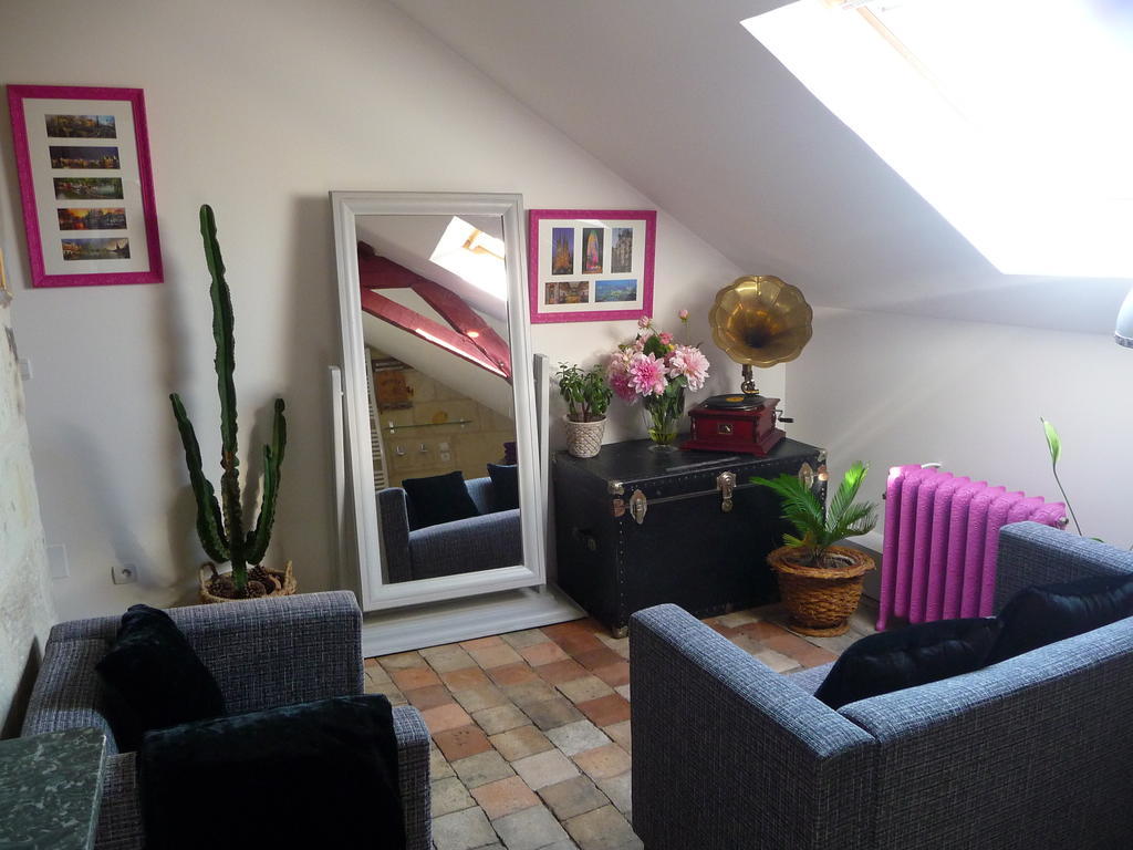 Escale De Loire Bed & Breakfast Chouze-sur-Loire Bagian luar foto